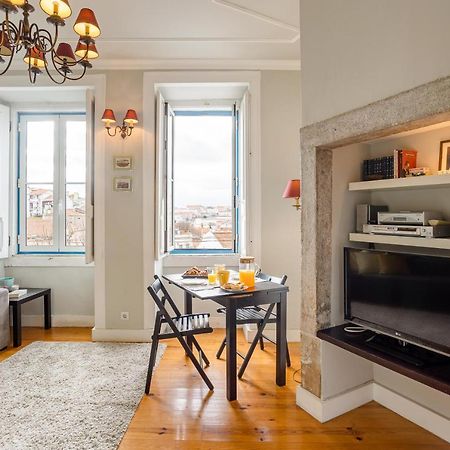 Bright Tailor Made Apartment By The Castle リスボン エクステリア 写真
